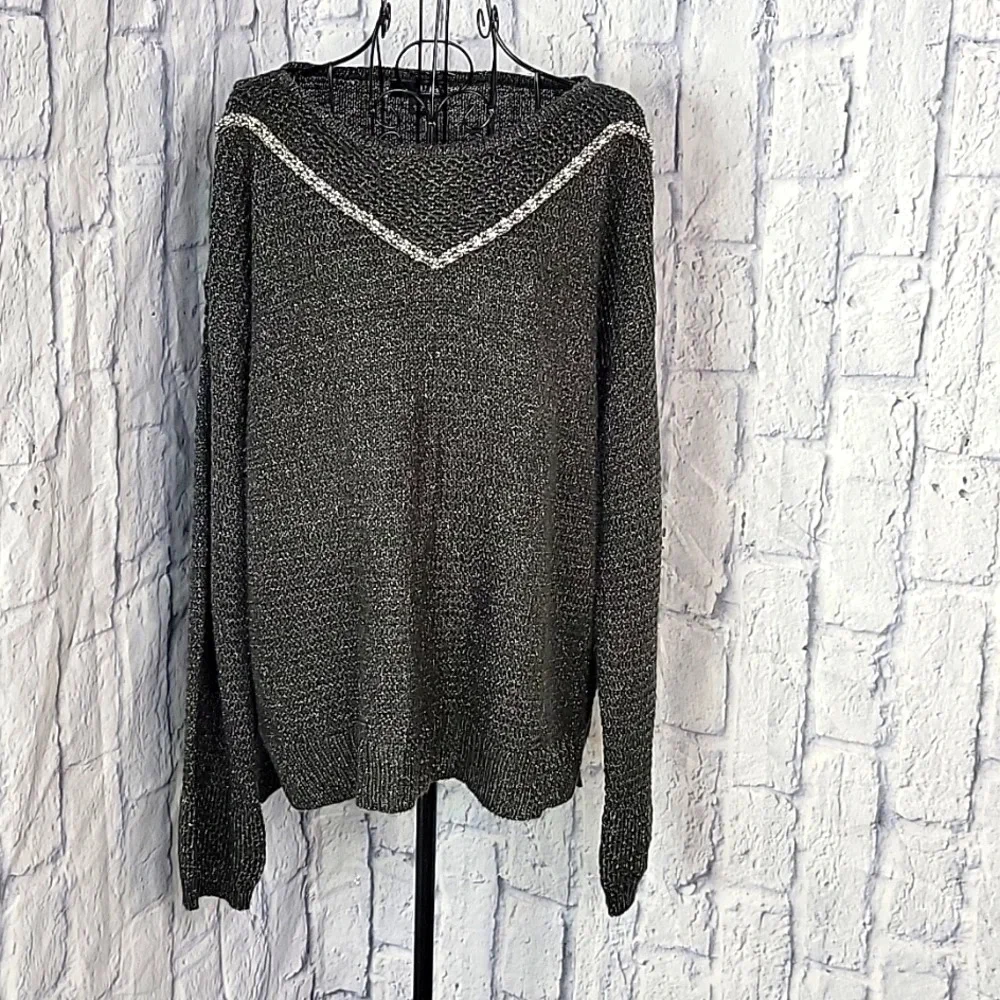 ×A.N.A. A NEW‎ APPROACH Gray Beaded Sparkly Sweater Large